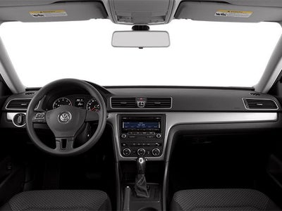 2014 Volkswagen Passat 4dr Sdn 1.8T Auto SE PZEV