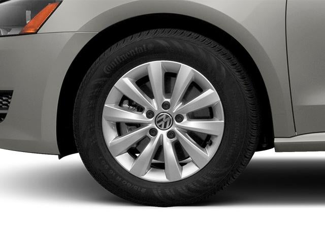 2014 Volkswagen Passat 4dr Sdn 1.8T Auto SE PZEV