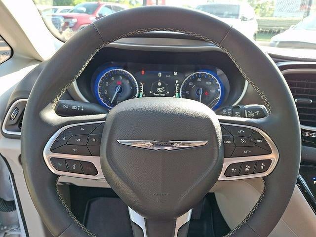 2023 Chrysler Pacifica Touring L FWD