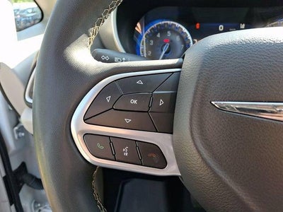 2023 Chrysler Pacifica Touring L FWD