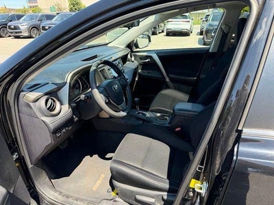 2015 Toyota RAV4 AWD 4dr XLE (Natl)
