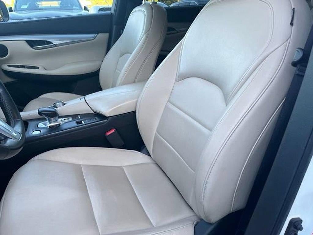 2021 INFINITI QX50 LUXE AWD