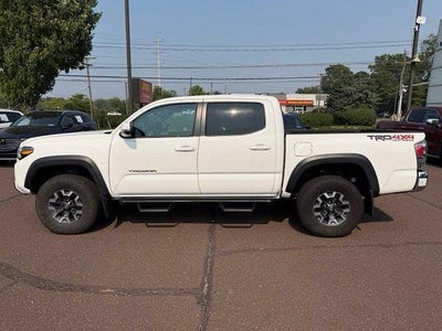 2023 Toyota Tacoma 4WD 4WD TRD Off Road Double Cab 5' Bed V6 AT (Natl)