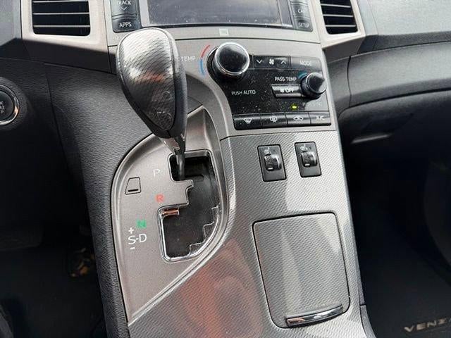 2013 Toyota Venza 4dr Wgn V6 AWD XLE (Natl)