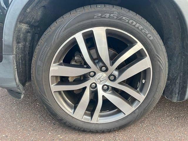 2016 Honda Pilot AWD 4dr Elite with DVD Rear Entertainment System and Navigation
