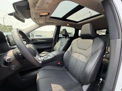 2026 INFINITI QX60 LUXE AWD