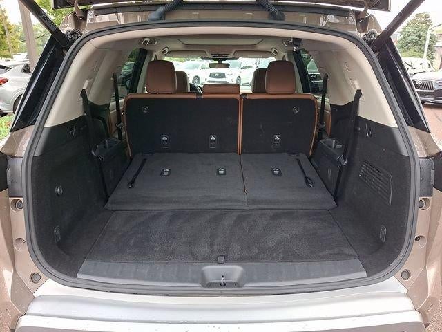 2024 Nissan Pathfinder Platinum 4WD