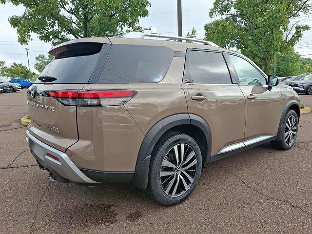 2024 Nissan Pathfinder Platinum 4WD
