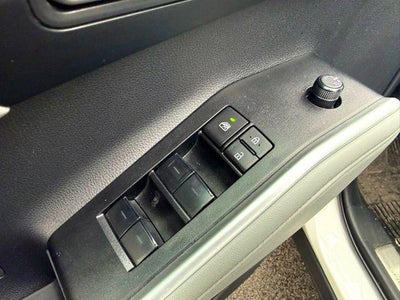 2025 Toyota Highlander XLE AWD (Natl)