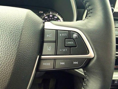 2025 Toyota Highlander XLE AWD (Natl)