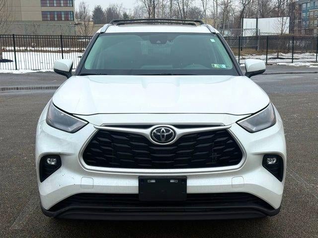 2025 Toyota Highlander XLE AWD (Natl)