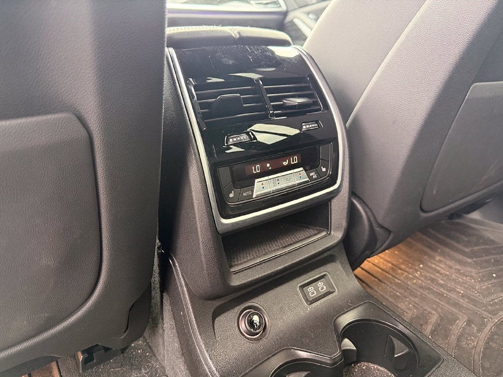 2021 BMW X7 xDrive40i Sports Activity Vehicle