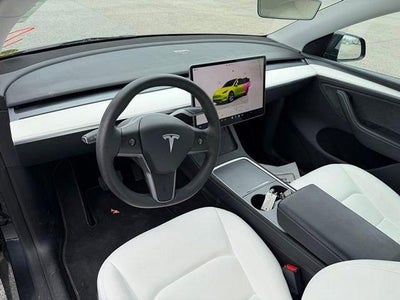 2024 Tesla Model Y Long Range AWD