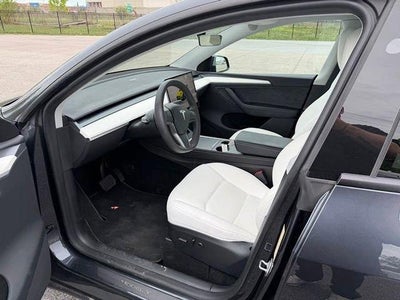 2024 Tesla Model Y Long Range AWD