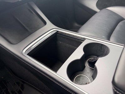 2023 Tesla Model Y Performance AWD