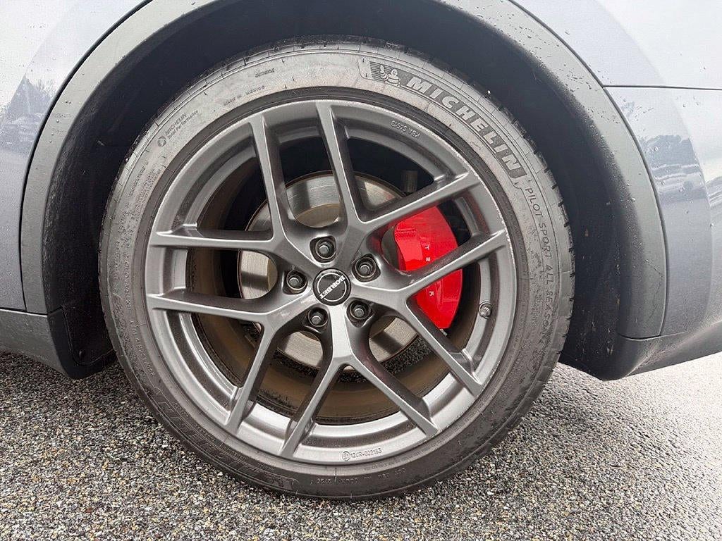 2023 Tesla Model Y Performance AWD