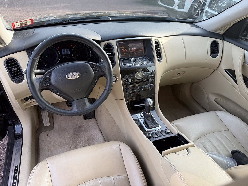 2017 INFINITI QX50 RWD