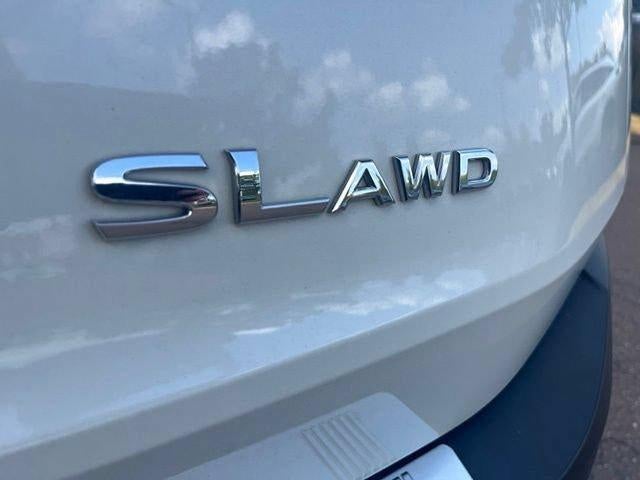 2023 Nissan Rogue AWD SL