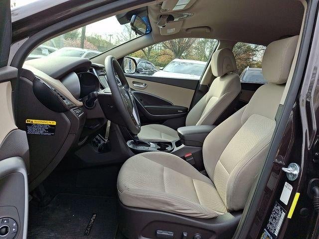 2017 Hyundai SANTA FE SE 3.3L Auto