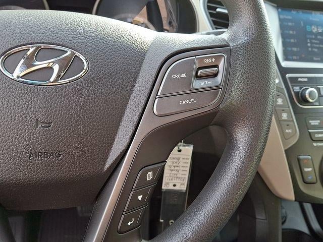 2017 Hyundai SANTA FE SE 3.3L Auto