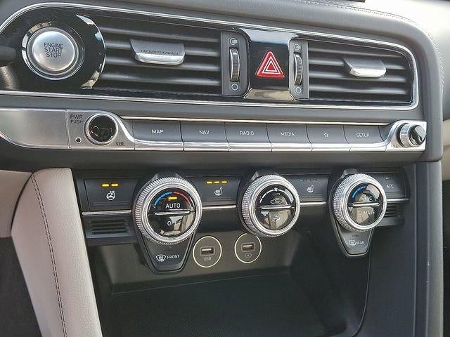 2023 Genesis G70 2.0T AWD