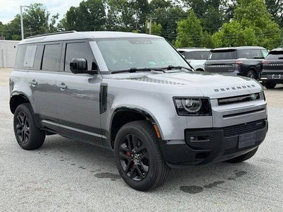 2023 Land Rover Defender 110 X-Dynamic SE AWD