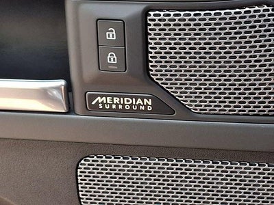 2023 Land Rover Defender 110 X-Dynamic SE AWD