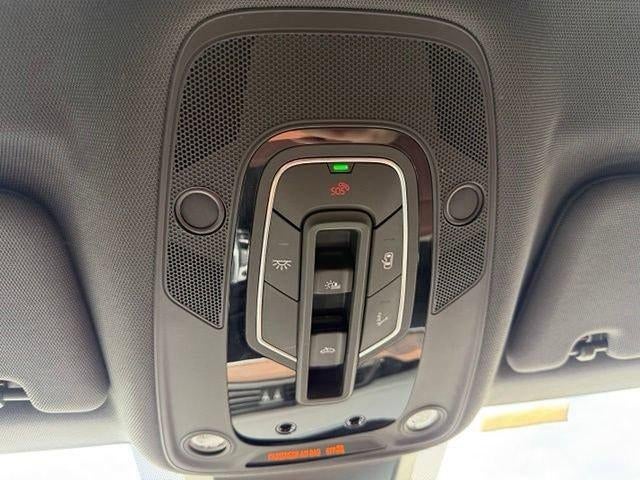 2022 Audi e-tron Premium Plus quattro