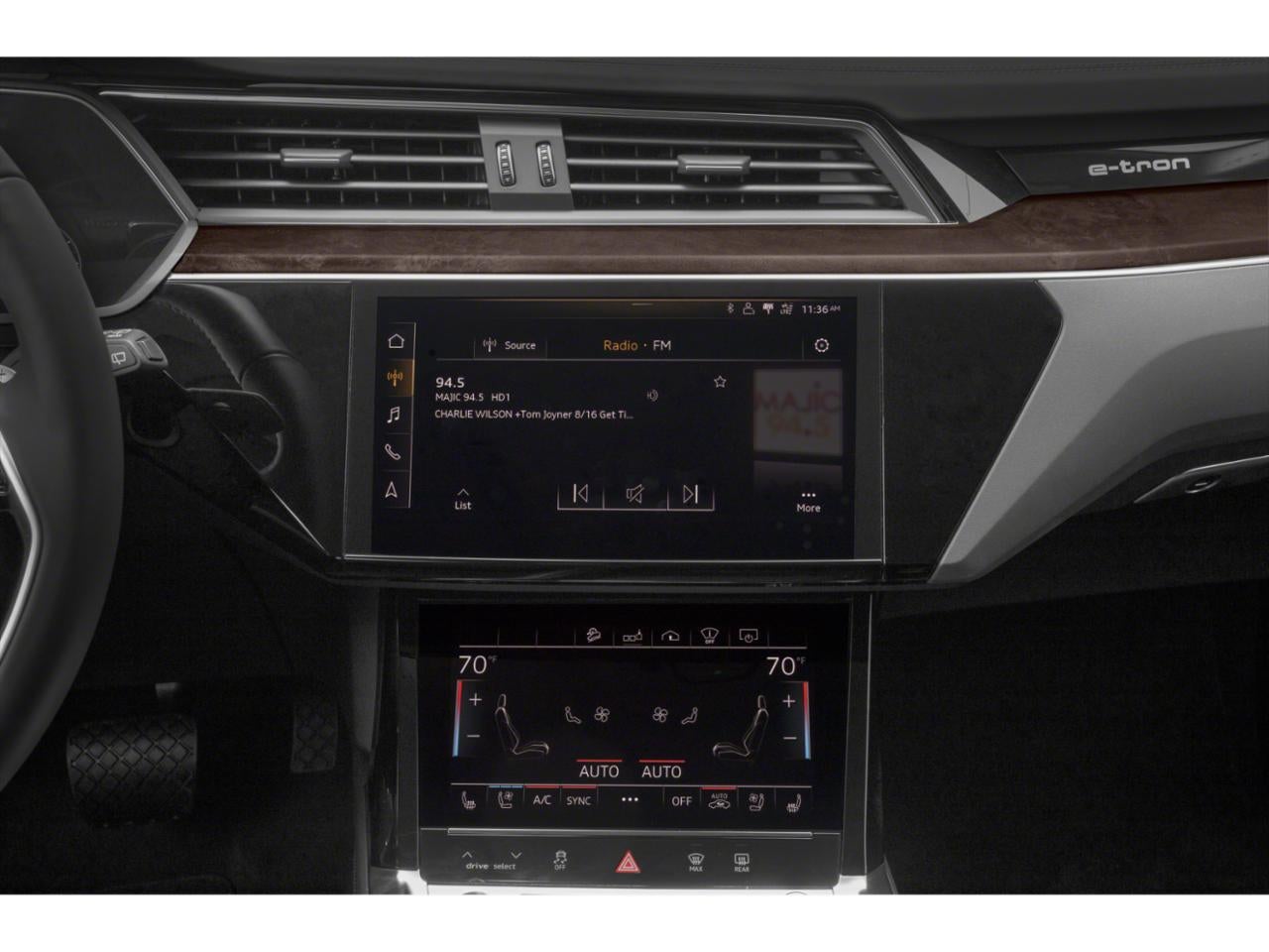 2022 Audi e-tron Premium Plus quattro