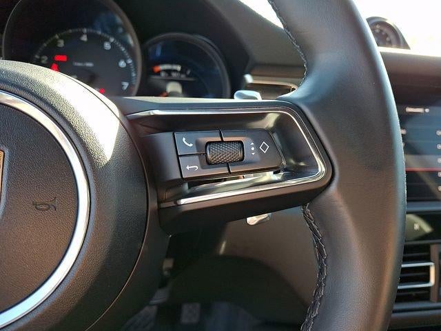 2024 Porsche Macan AWD