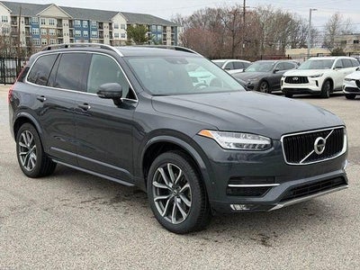 2017 Volvo XC90 T6 AWD 7-Passenger Momentum