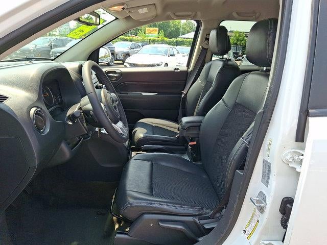 2017 Jeep Compass Latitude - Photo 13