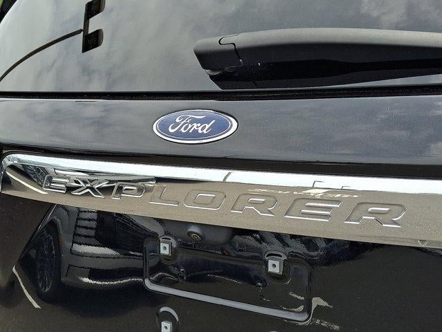 2023 Ford Explorer XLT - Photo 30