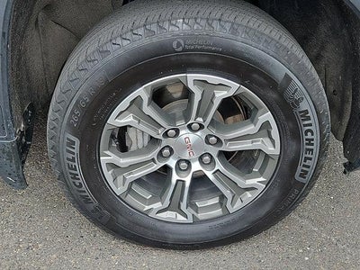 2025 GMC Sierra 1500 Crew Cab Short Box 4-Wheel Drive SLT