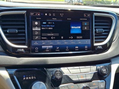 2024 Chrysler Pacifica Touring L FWD