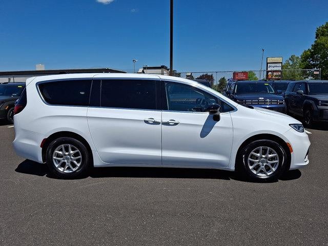 2024 Chrysler Pacifica Touring L FWD