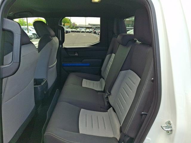 2024 Toyota Tacoma 4WD 4WD TRD Off Road Double Cab 5' Bed AT (Natl)