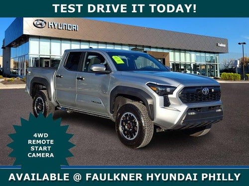 2025 Toyota Tacoma 4WD 4WD SR Double Cab 5' Bed AT (GS)