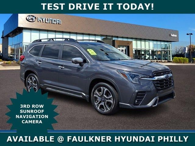 2023 Subaru Ascent Touring's photo