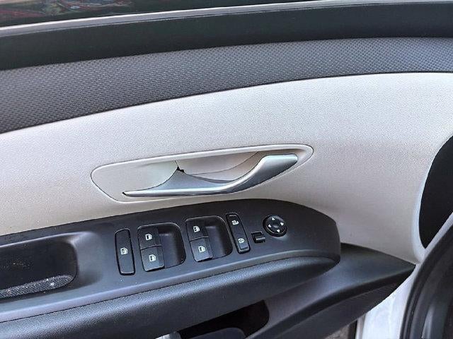 2024 Hyundai Tucson SE - Photo 13
