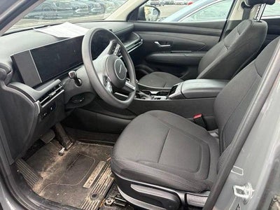 2025 Hyundai TUCSON SE AWD
