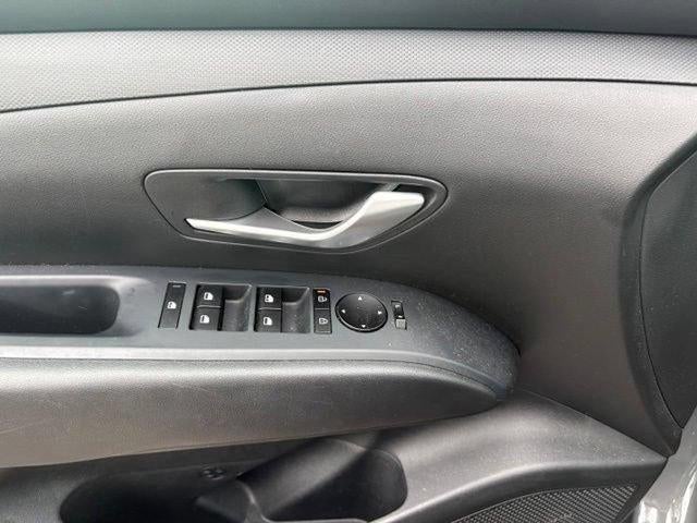 2025 Hyundai TUCSON SE AWD