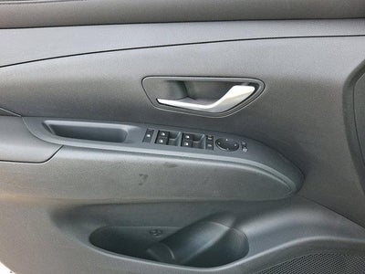 2025 Hyundai TUCSON SE AWD