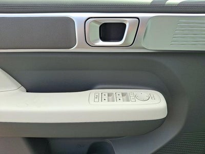 2027 Hyundai SANTA FE SE AWD