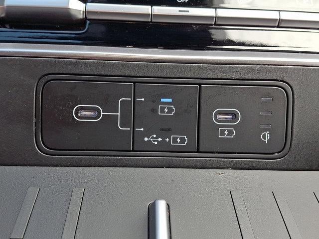 2025 Hyundai SANTA FE SEL AWD