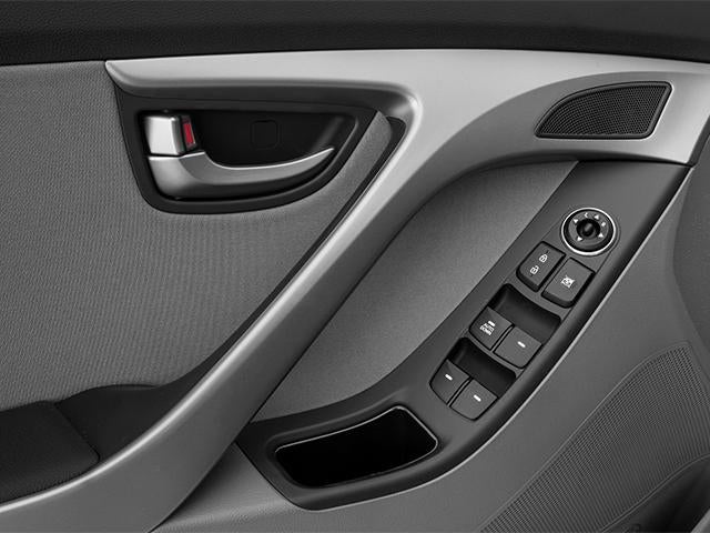 2014 Hyundai ELANTRA 4Dr Sdn Auto SE