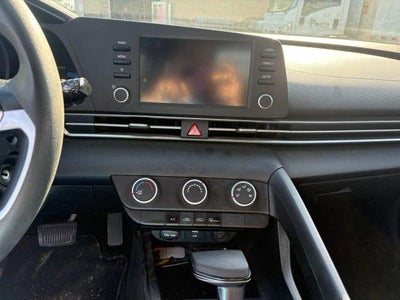2021 Hyundai ELANTRA SE IVT