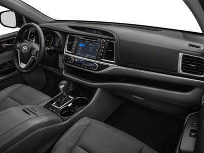 2017 Toyota Highlander Limited V6 AWD (Natl)