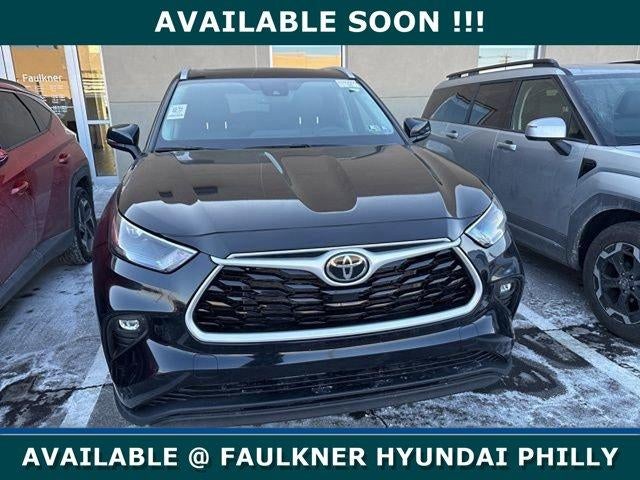 2025 Toyota Highlander XLE AWD (Natl)