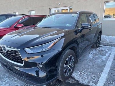 2025 Toyota Highlander XLE AWD (Natl)